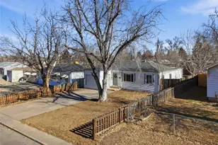 800 Perry St, Denver, CO 80204 - Photo 32