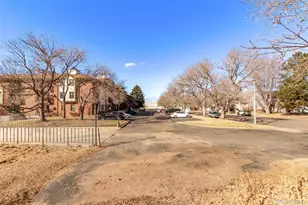 13950 E Oxford Pl, Aurora, CO 80014 - Photo 2