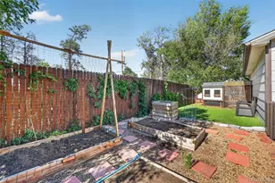 3652 Locust St, Denver, CO 80207 - Photo 34