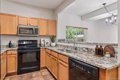 4442 S Auckland Court, Aurora, CO 80015 - Photo 4
