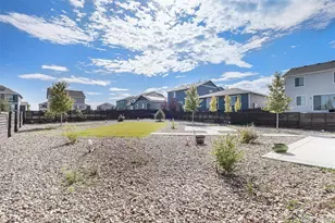 126 S Vandriver Wy, Aurora, CO 80018 - Photo 14