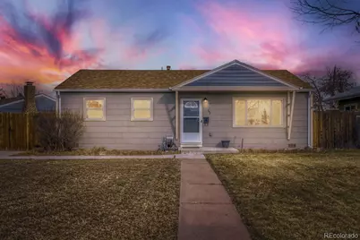 740 Newark Street, Aurora, CO 80010 - Photo 2