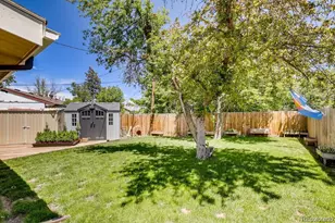 740 Newark St, Aurora, CO 80010 - Photo 28