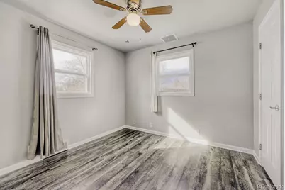 740 Newark Street, Aurora, CO 80010 - Photo 20