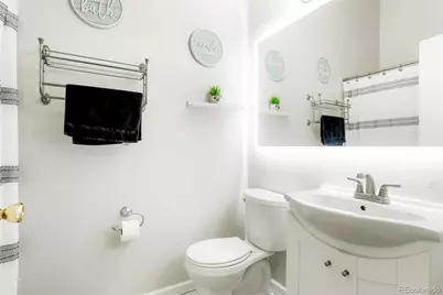 1110 S Waco Street #D, Aurora, CO 80017 - Photo 20