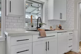 2884 S Harrison St, Denver, CO 80210 - Photo 12