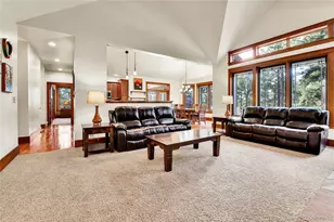 4980 Black Fox Cir, Elizabeth, CO 80107 - Photo 10