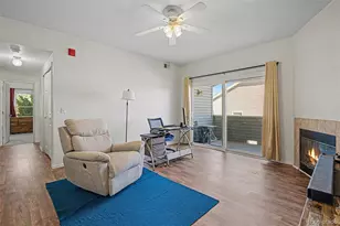 912 S Yampa St, Aurora, CO 80017 - Photo 4