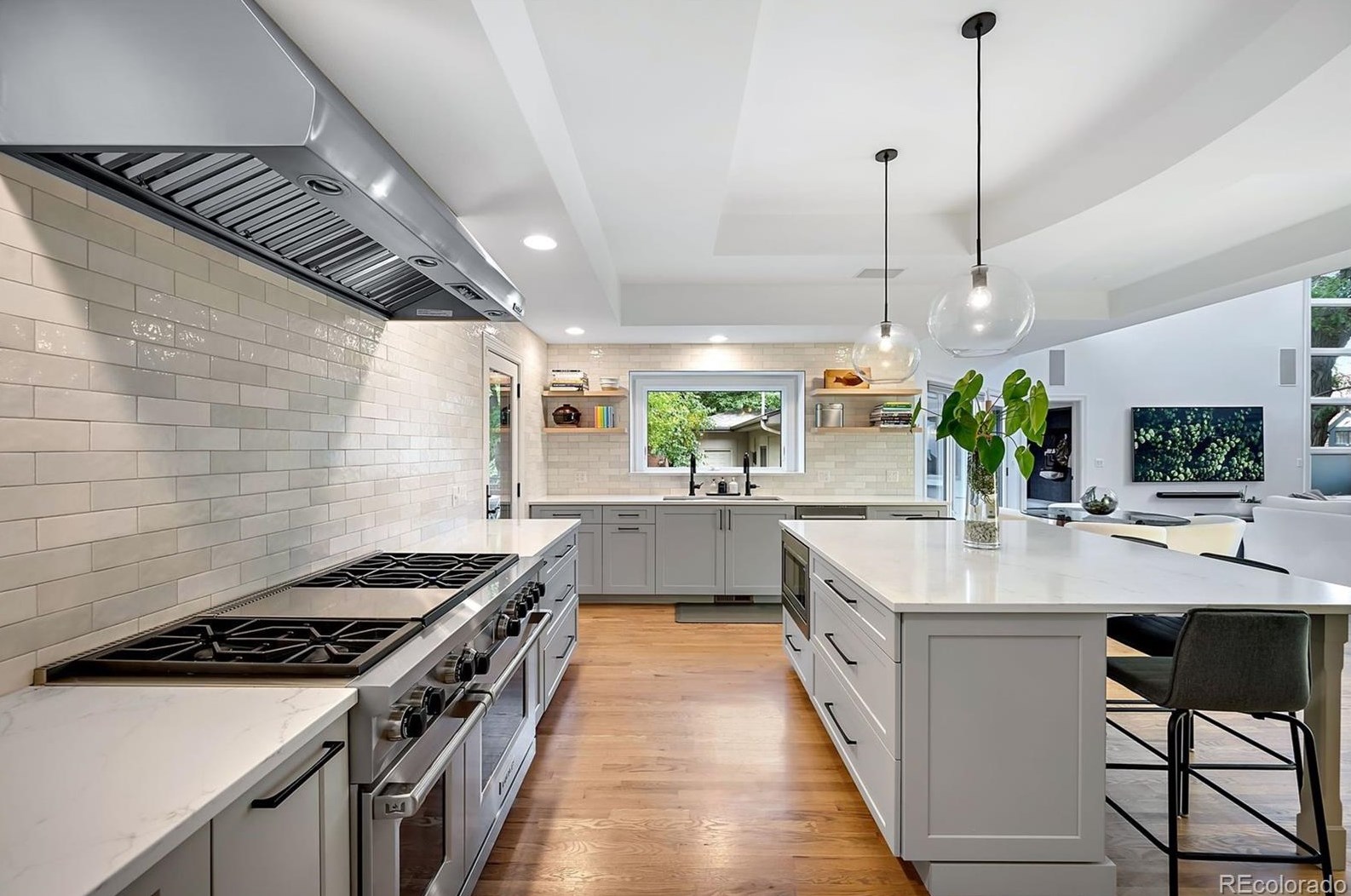 101 Clermont St, Denver CO  80246-1036 exterior