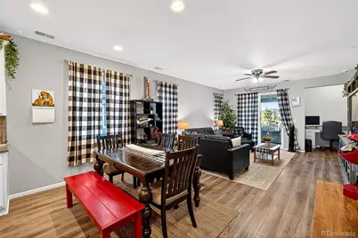 26811 E Byers Avenue, Aurora, CO 80018 - Photo 34