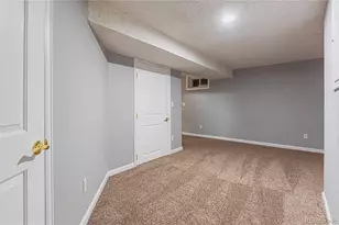 2976 Olive St, Denver, CO 80207 - Photo 30