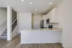 6689 Parterre Pkwy N, Thornton, CO 80602 - Photo 2