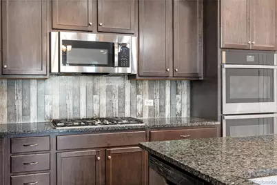 226 S Shady Grove Court, Aurora, CO 80018 - Photo 6