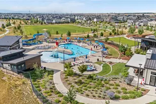 226 S Shady Grv Ct, Aurora, CO 80018 - Photo 2