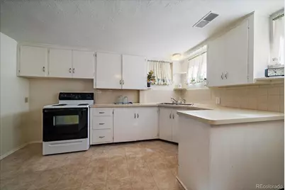 8485 W 52nd Avenue, Arvada, CO 80002 - Photo 20