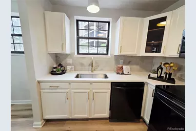 10950 W Florida Avenue #304, Lakewood, CO 80232 - Photo 6