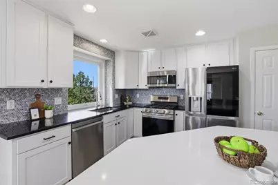 20085 E Dartmouth Drive, Aurora, CO 80013 - Photo 12