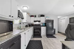 2885 E Midway Blvd, Denver, CO 80234 - Photo 10