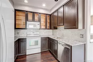 2723 Roslyn St, Denver, CO 80238 - Photo 10