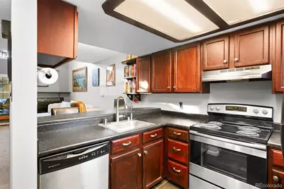 1919 S Balsam Street, Lakewood, CO 80227 - Photo 16