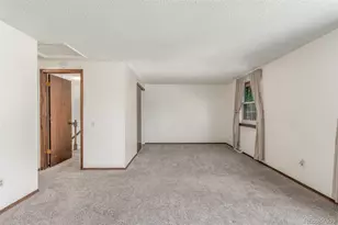 8752 E Amherst Dr, Denver, CO 80231 - Photo 18