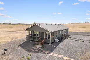 1570 S Cr 129, Bennett, CO 80102 - Photo 6