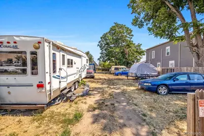 4774 Vine Street, Denver, CO 80216 - Photo 2