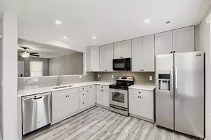 7874 S Kittredge Cir, Englewood, CO 80112 - Photo 2