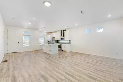 10196 Worchester Street, Commerce City, CO 80022 - Photo 12