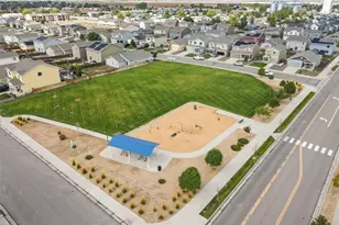 333 Spruce St, Bennett, CO 80102 - Photo 10