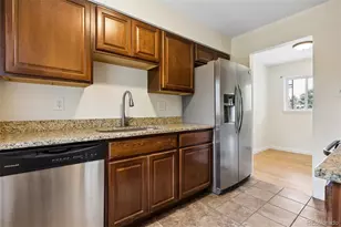 1100 Kingston St, Aurora, CO 80010 - Photo 8