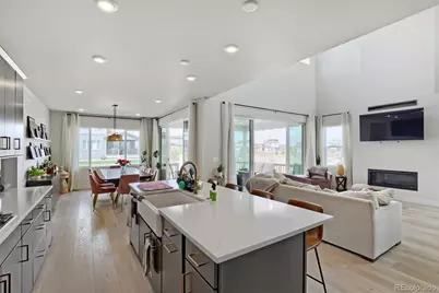 10043 Worchester Street, Commerce City, CO 80022 - Photo 8