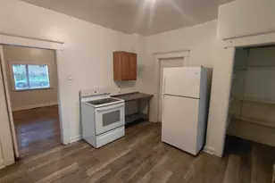1917 S Fox St, Denver, CO 80223 - Photo 4