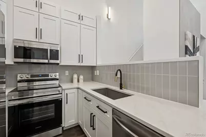 18241 E Flora Place #C, Aurora, CO 80013 - Photo 16