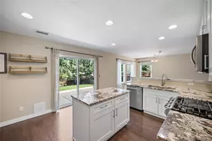 1880 Hogan Ct, Castle Rock, CO 80109 - Photo 8