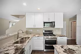 1880 Hogan Ct, Castle Rock, CO 80109 - Photo 12