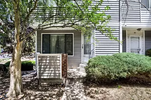 50 S Moline St, Aurora, CO 80012 - Photo 2