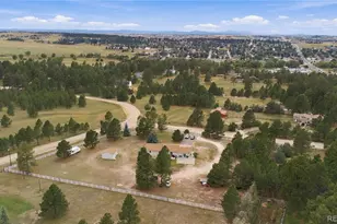 33976 Hummingbird Dr, Elizabeth, CO 80107 - Photo 36