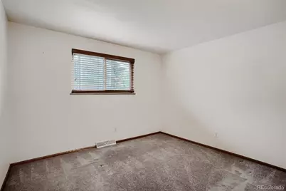 8221 W 70th Avenue, Arvada, CO 80004 - Photo 16