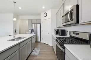 4564 Cattle Cross Rd, Castle Rock, CO 80104 - Photo 10