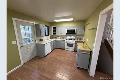 3111 Troy Street, Aurora, CO 80011 - Photo 6