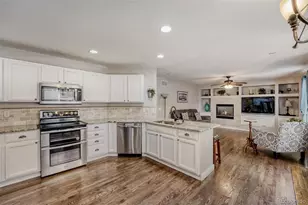 6086 S Ukraine St, Aurora, CO 80015 - Photo 12