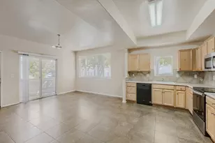 16821 E Hawaii Dr, Aurora, CO 80017 - Photo 6