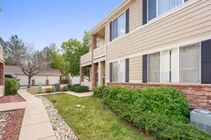 16821 E Hawaii Dr, Aurora, CO 80017 - Photo 28