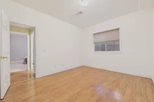 1011 S Valentia Street, Denver, CO 80247 - Photo 28