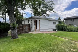 220 Lily Ln, Golden, CO 80403 - Photo 2