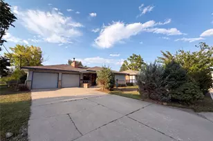 1535 W 15th St, Loveland, CO 80538 - Photo 32