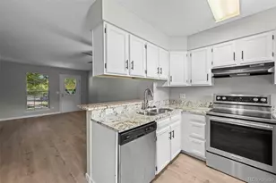 10232 W Dartmouth Ave, Denver, CO 80227 - Photo 6