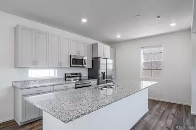 10087 Scranton Court, Commerce City, CO 80022 - Photo 4