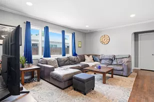 1281 Alton St, Aurora, CO 80010 - Photo 4